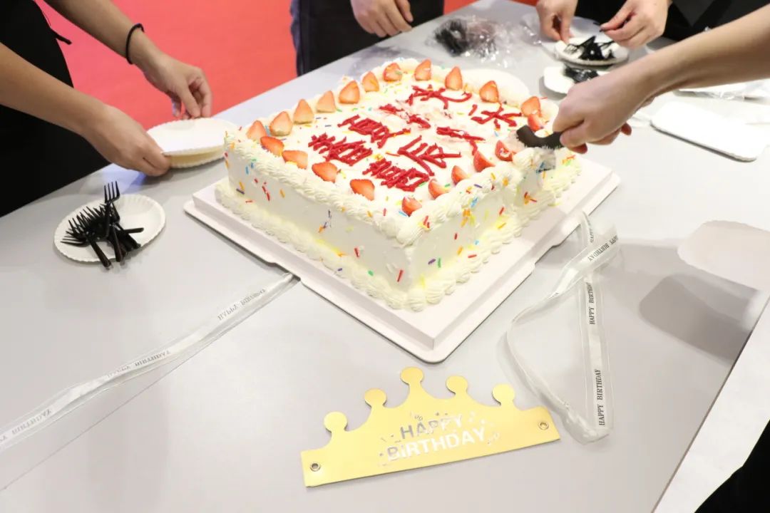 春夏拾光，喜辰共樂 | 將軍陶瓷集團(tuán)第二季度員工生日會(huì)圓滿舉辦！(圖11)